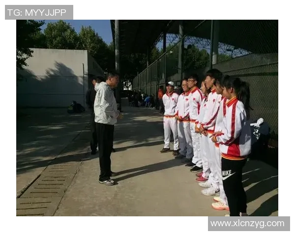 北京网球队的团队协作揭秘：如何在赛场上实现完美配合与默契合作