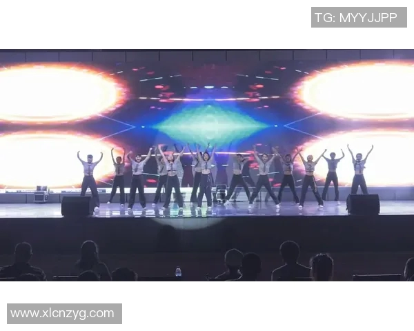 街舞热潮涌动成都街舞队展现独特节奏与风采