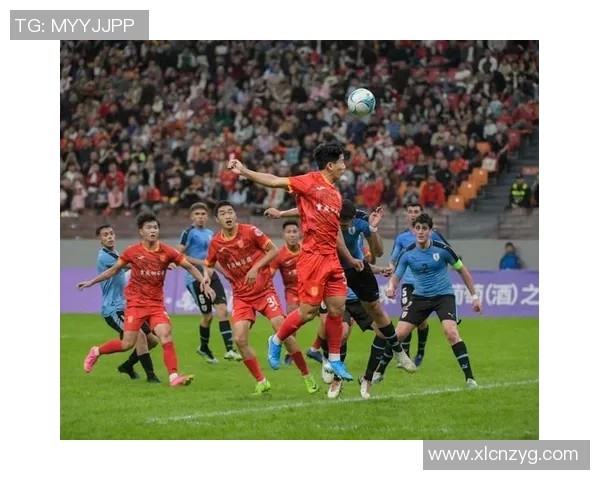 重庆足球队状态飙升创历史新高引发球迷热议与期待