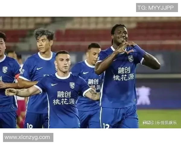 广州足球队强势领跑联赛积分榜72分稳居第一争冠形势乐观