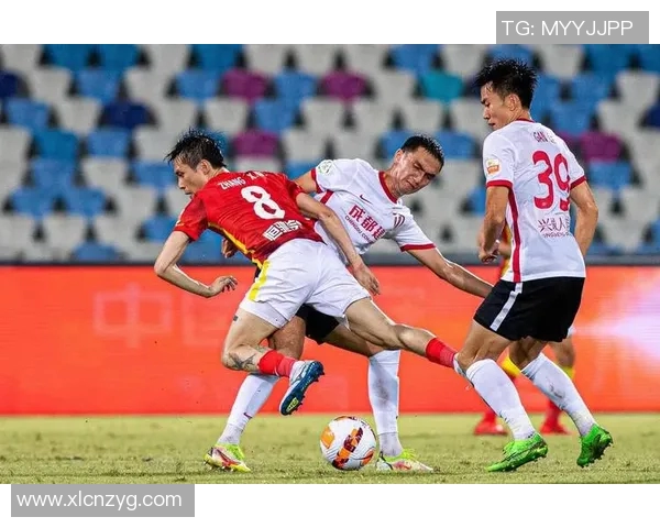 武汉网球队与成都网球队赛后复盘分析比赛经验与战术调整