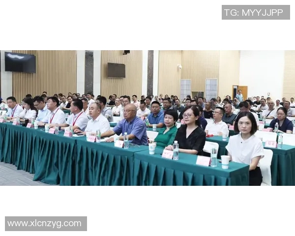 飞盘专题:深入探讨西安飞盘队成员的个人技能与团队协作能力 飞盘专题:深入探讨西安飞盘队成员的个人技能与团队协作能力