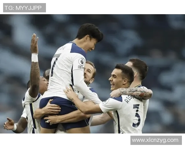 黄军独家解析足球战术与技巧分享个人心得与经验之谈 黄军独家解析足球战术与技巧分享个人心得与经验之谈