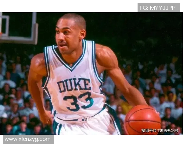 张昊:从普通少年到篮球场上的璀璨明星之路探索与成长的故事 张昊:从普通少年到篮球场上的璀璨明星之路探索与成长的故事