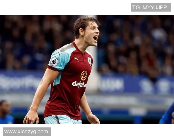 狼队与伯恩利激战正酣精彩直播全程回顾与分析