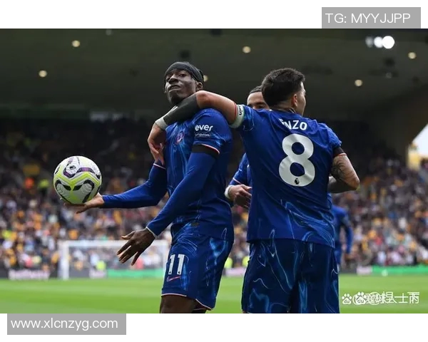 切尔西与阿森纳在北京的精彩对决引发球迷热情共鸣