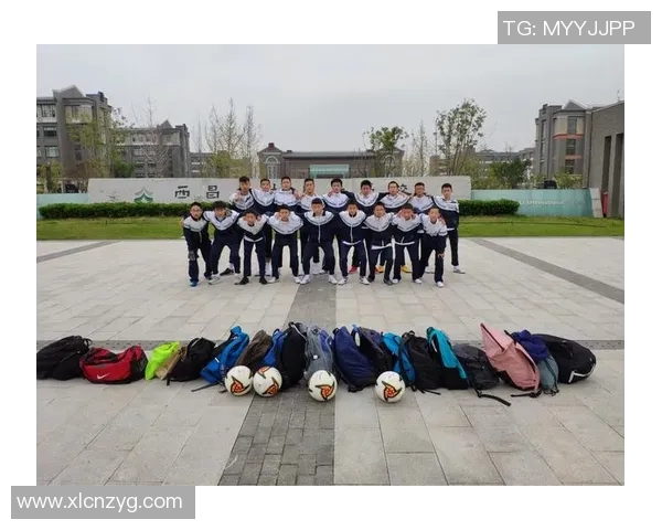 里德与列弗宁的巅峰对决谁将赢得最终胜利与荣耀 里德与列弗宁的巅峰对决谁将赢得最终胜利与荣耀